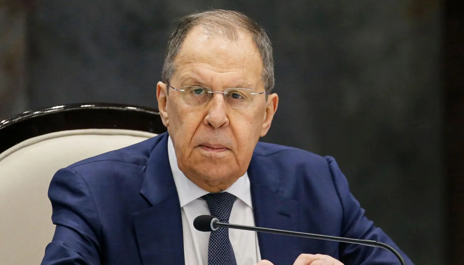 Лавров пропонує Угорщині разом захищати "дискриміновані Україною меншини"