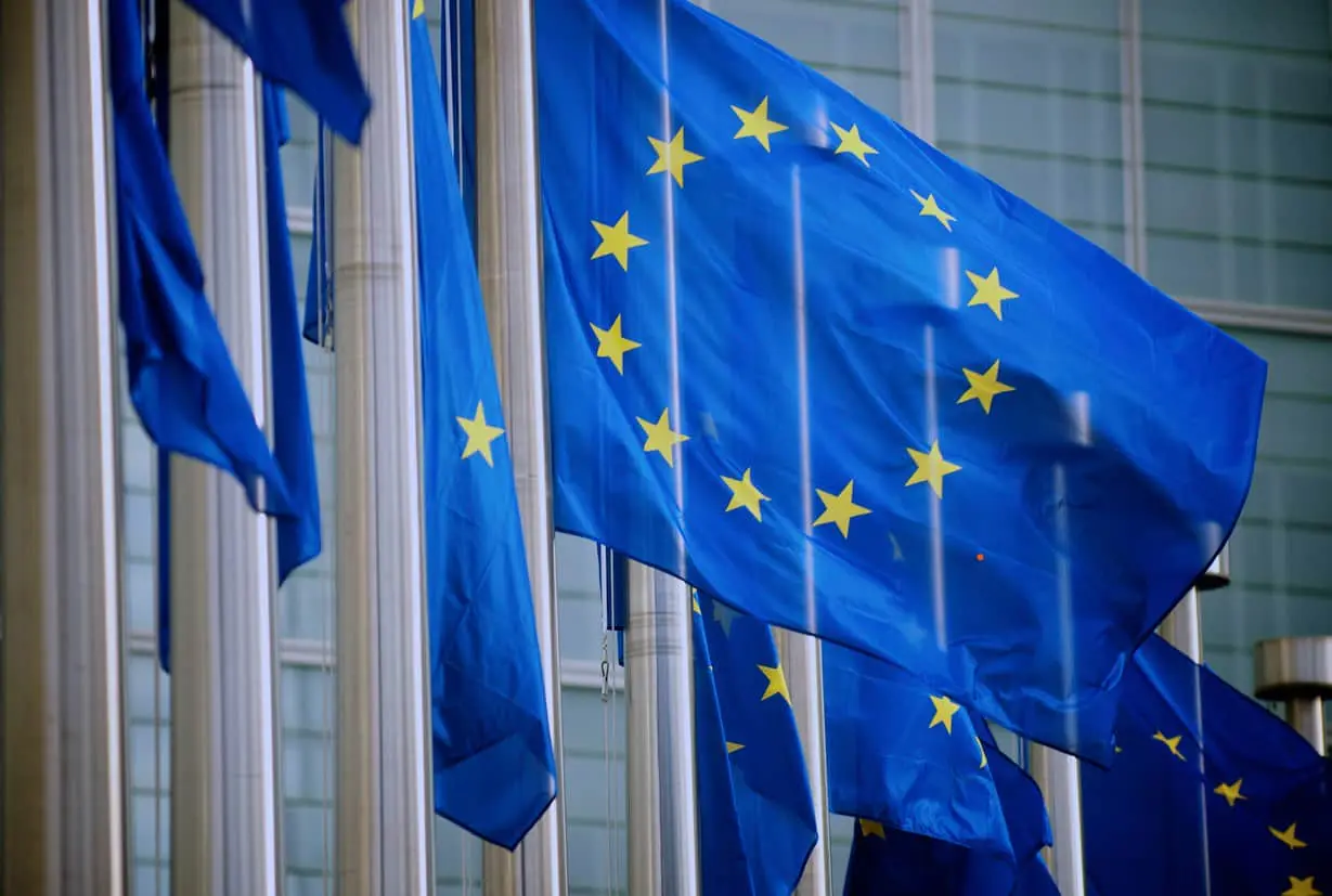 Лідери країн ЄС відреагували на заяву Трампа про 30% тарифи
