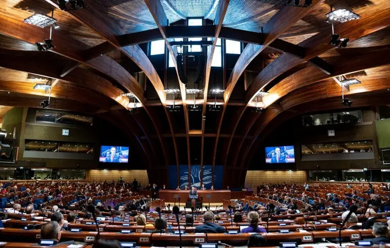 ПАРЄ ухвалила дві важливі резолюції на підтримку України — МЗС