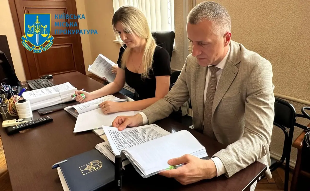 У столиці двох молодиків підозрюють у зґвалтуванні 12-річної дівчинки