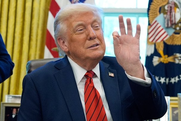 Трамп вважає, що Росія переможе у війні з Україною — Bloomberg