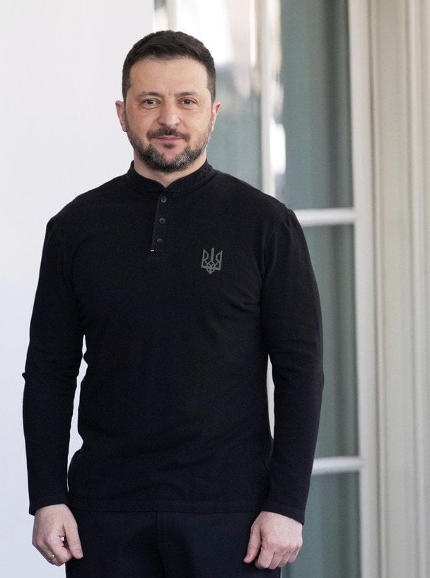 Зеленський прибув до Британії: головні теми візиту