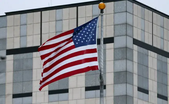 Посольство США в Україні попереджає про ризик обстрілів з боку Росії