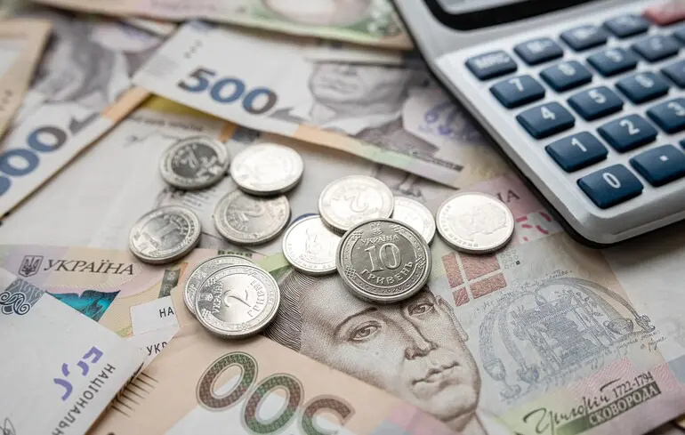 Бізнес виправився: разюче скоротилася кількість заблокованих накладних і ризикових компаній
