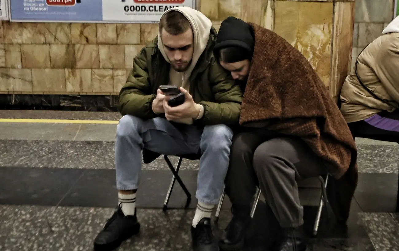 Вдруге за ранок: в Україні оголошено масштабну повітряну тривогу, є загроза "Кинжалів"