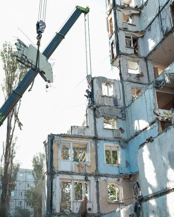У лікарні після удару РФ по Києву досі перебувають 25 людей, серед яких троє дітей: що відомо про їхній стан