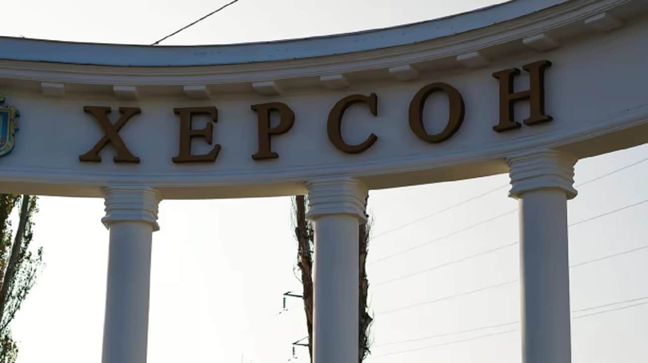 ОВА: Через російські обстріли Херсон частково знеструмлений