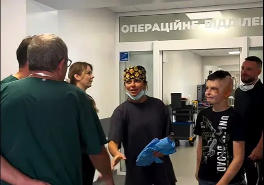 «Мені будуть робити руки»: 36-ту операцію провели хлопчику, що вижив після удару рф по Вінниці