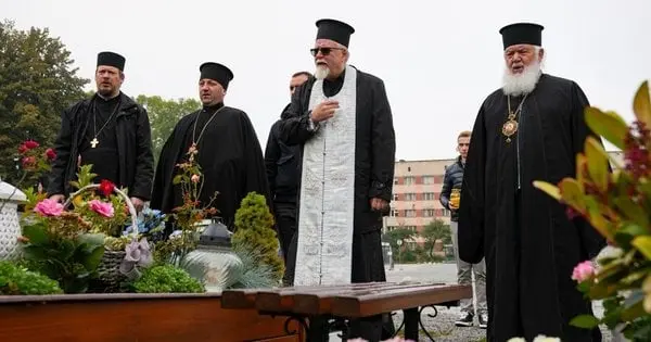 Архієпископ Фінляндії у Львові: "Росіяни кажуть, що ми нацисти і хочемо напасти".  Фото дня