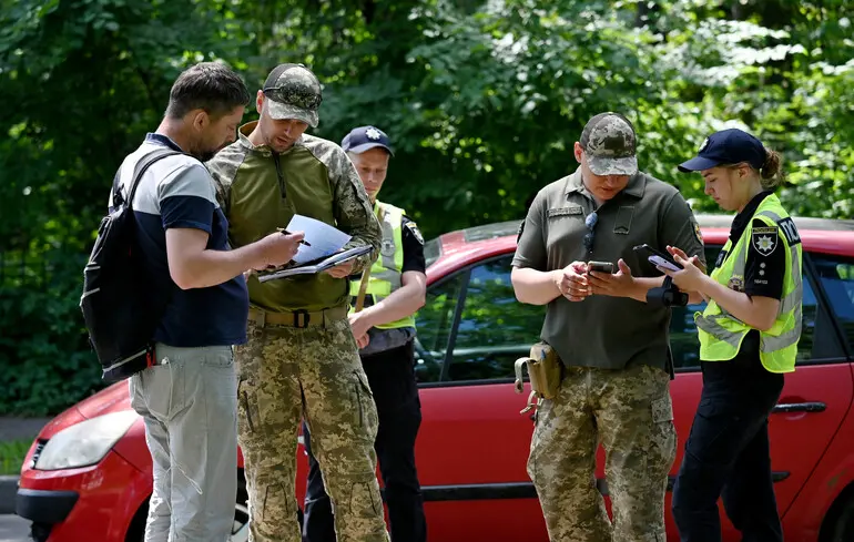 Війна в Україні: психологічні пастки та перспективи