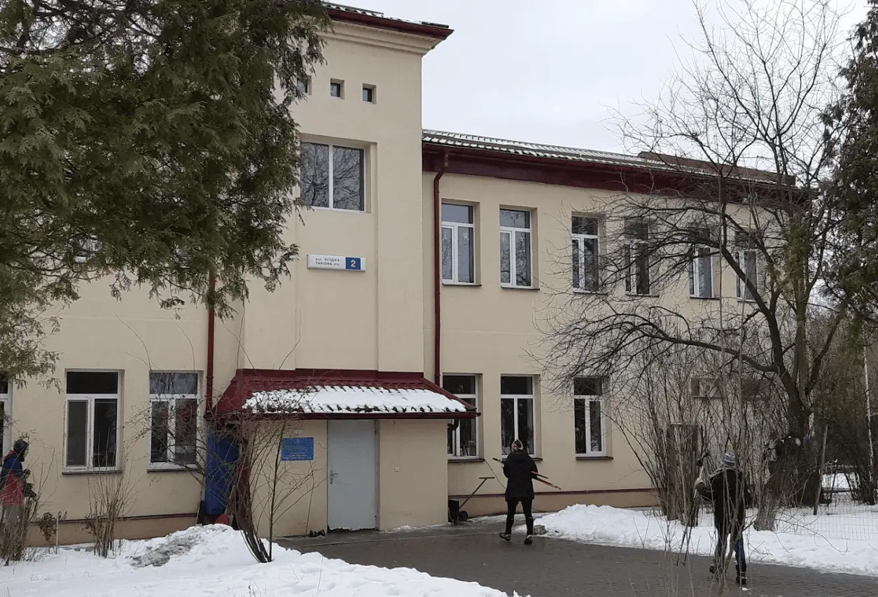 На території ДЮСШ 15 у Голосіївському районі столиці збудують укриття
