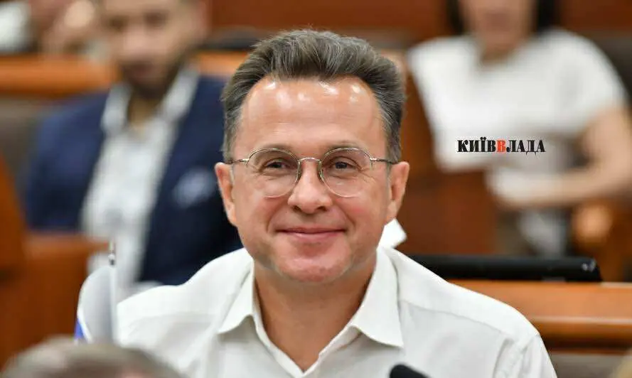 За рік зарплата директора Департаменту комунальної власності КМДА зросла на третину