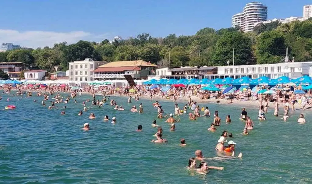 Чи можна дістатися до укриття на пляжі в Одесі під час тривоги:  експеримент (відео)