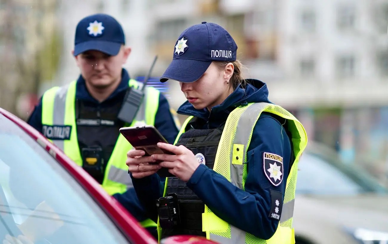 У центрі Києва вдень лунали постріли: КМВА пояснила, що сталося