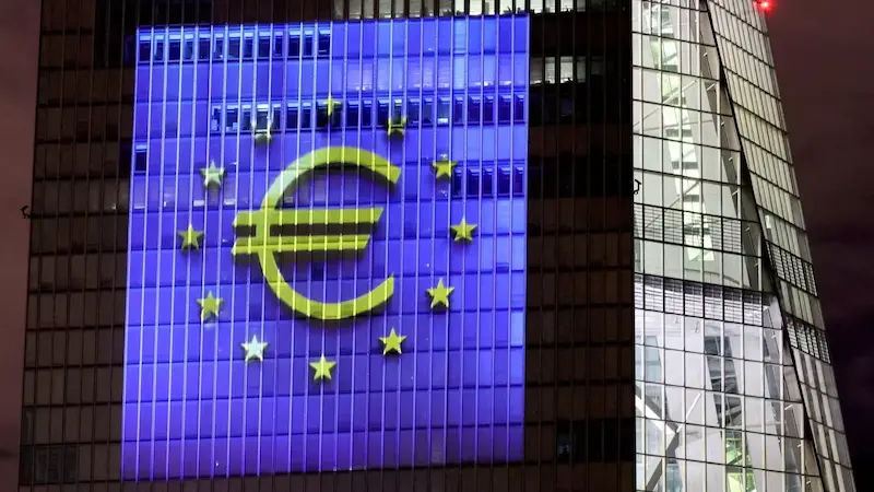 Інфляція в єврозоні досягла цільового показника вперше за 7 місяців