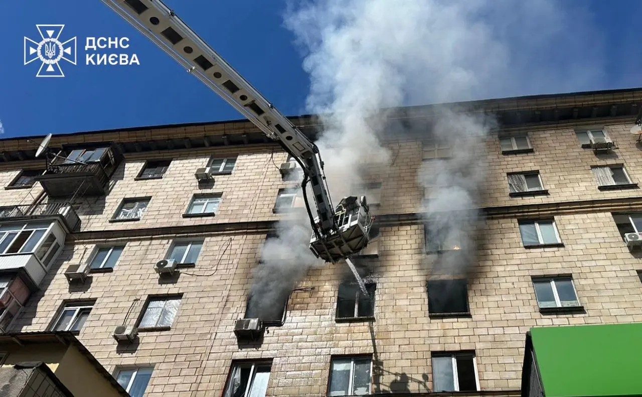 Минулого тижня у столиці під час ліквідації пожеж врятували вісім людей, троє загинули