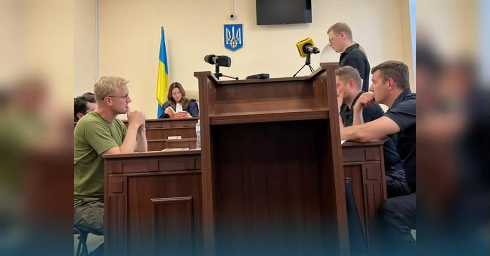 Суд не заарештував Шабуніна, але закордонний паспорт відібрав