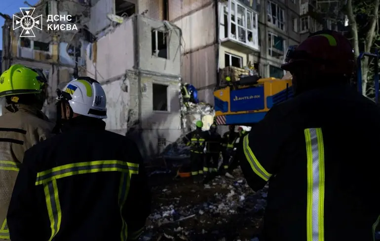 ДСНС: Кількість жертв російського удару по Києву в ніч на 31 липня зросла до 26 людей, з яких троє — діти