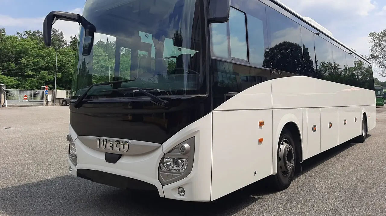 "Укртрансгаз" замовив туристичний автобус за 19 мільйонів