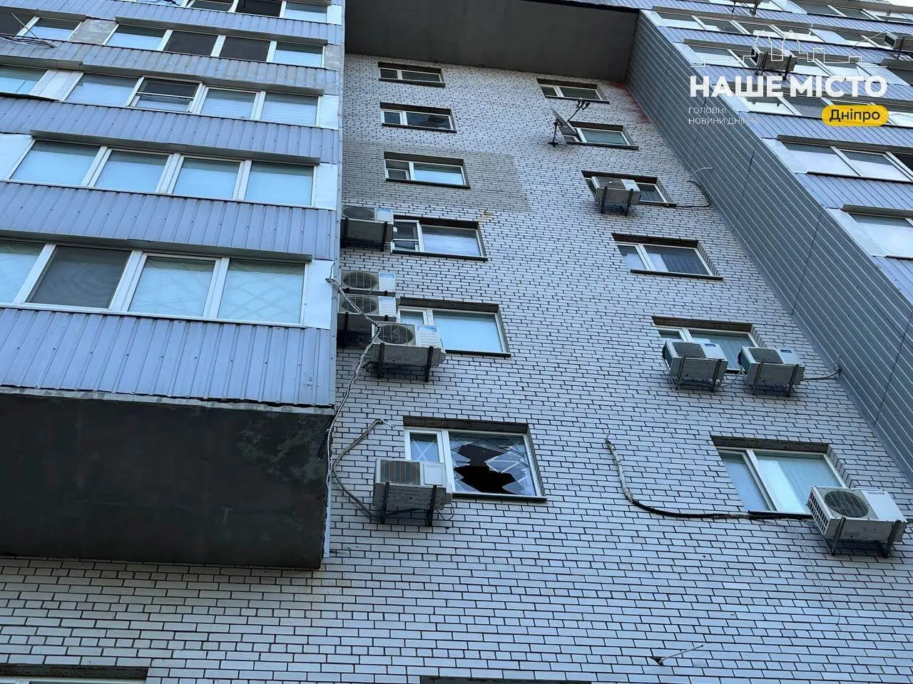 Жахлива ніч у Дніпрі: що відбувається на місці події