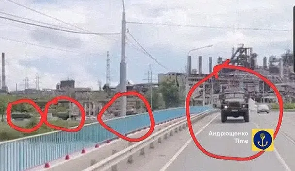 До окупованого Маріуполя із Росії прибули 15 військових вантажівок з чеченцями: з’явилися фото, відео