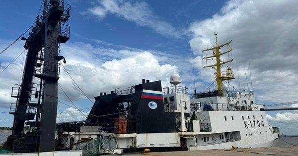 У Мозамбіку обстріляли російський корабель «Атлантида»