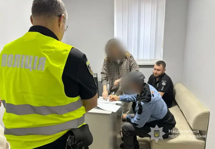 Працівнику закладу в Калинівці, де масово отруїлися люди шаурмою, повідомили про підозру