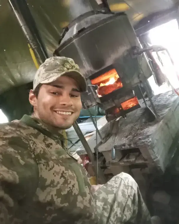 Микита Ломакін після мобілізації показався на навчаннях і зізнався, як служба змінила його