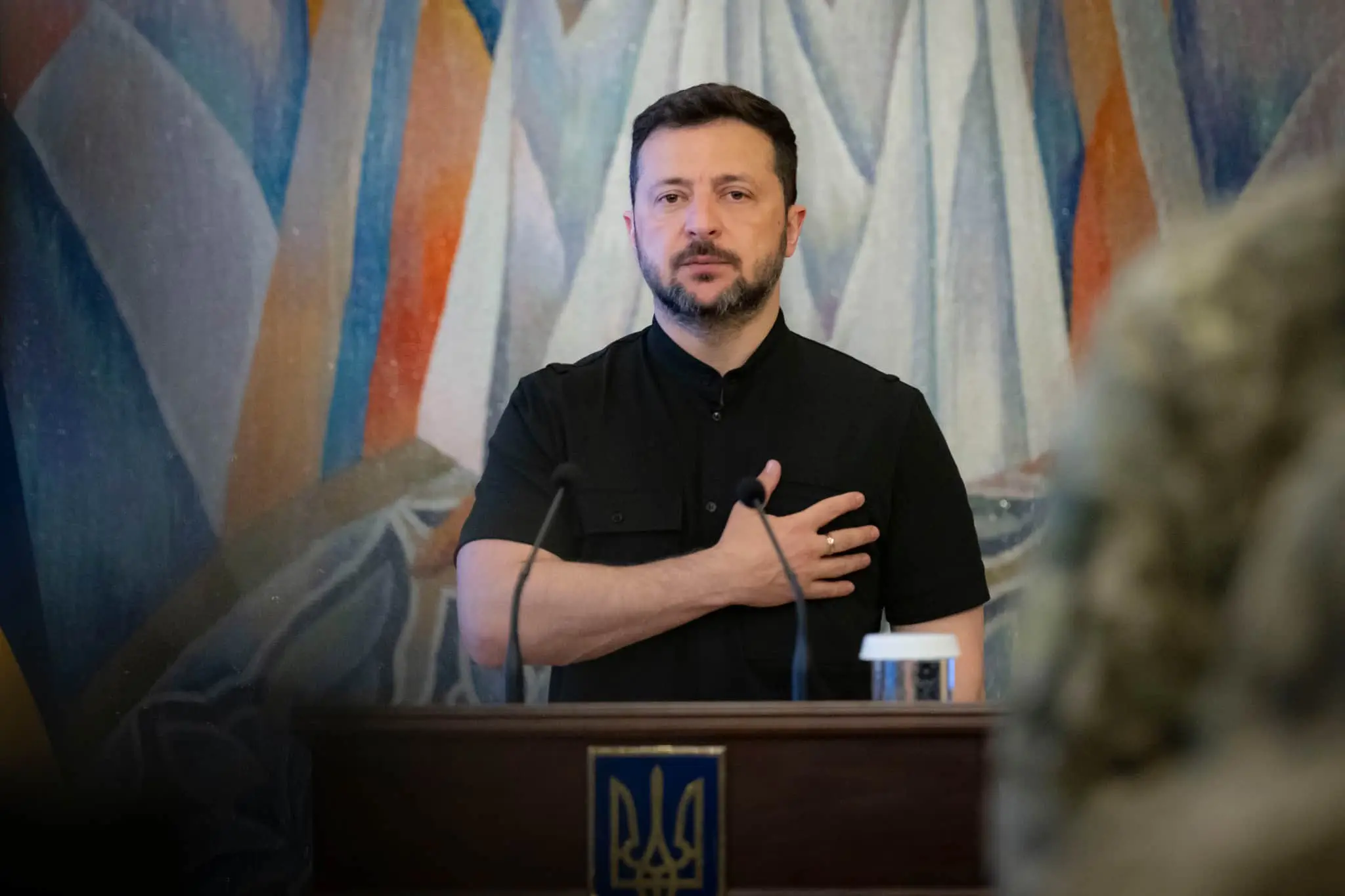 Зеленський: США передали на Близький Схід компоненти протидії дронам, призначені Україні