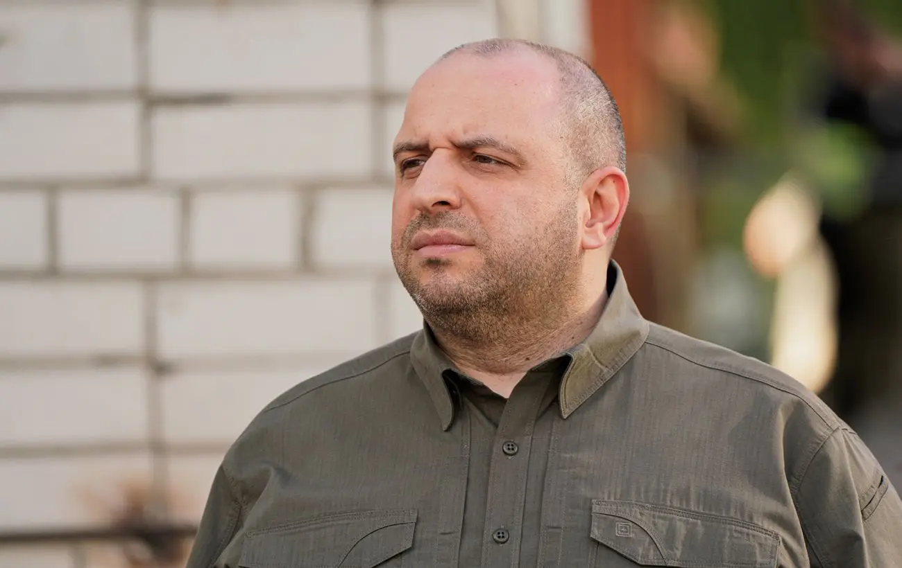 Коли відновляться поставки військової допомоги Україні: у Politico дали відповідь