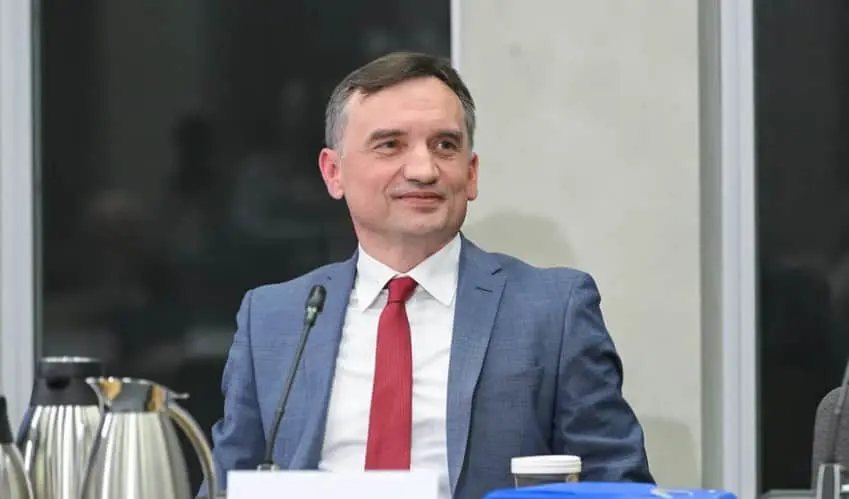 Ексгенпрокурора Польщі з 9-ї спроби дочекались на засіданні спецкомісії Сейму щодо Pegasus
