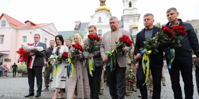 У Вінниці вшанували пам’ять захисників і захисниць, які віддали життя за незалежність