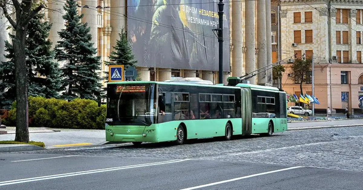 До свят у Харкові запустять додатковий троллейбус