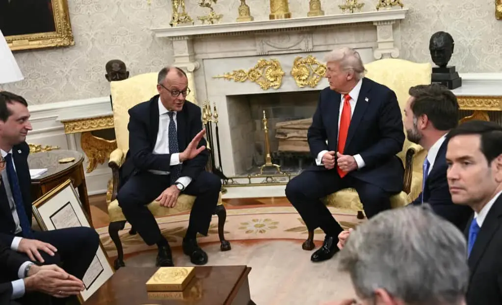 Мерц у розмові з Трампом м'яко підкреслив, що Німеччина на боці України