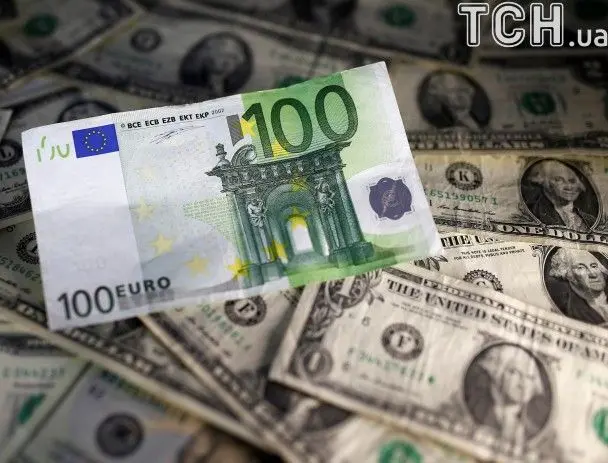 Курс валют на 10 вересня: скільки коштуватимуть долар, євро і злотий