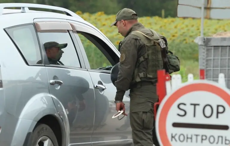 Зупинили на блокпосту: чи можуть перевірити військово-облікові документи