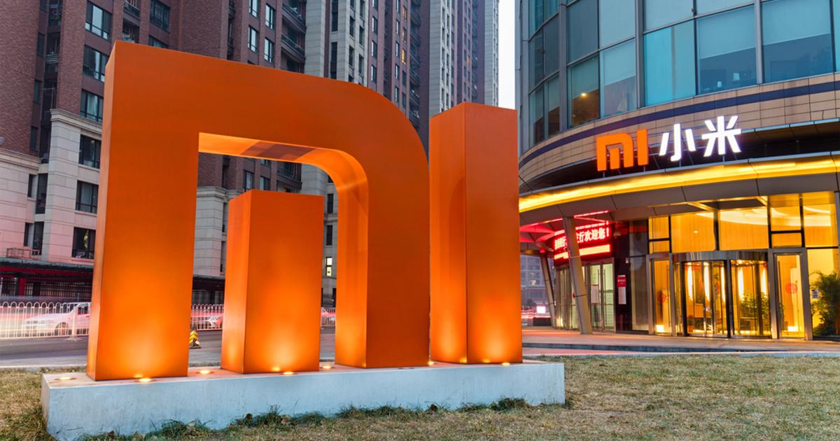 Apple та Samsung об’єднались проти Xiaomi через провокативну рекламу