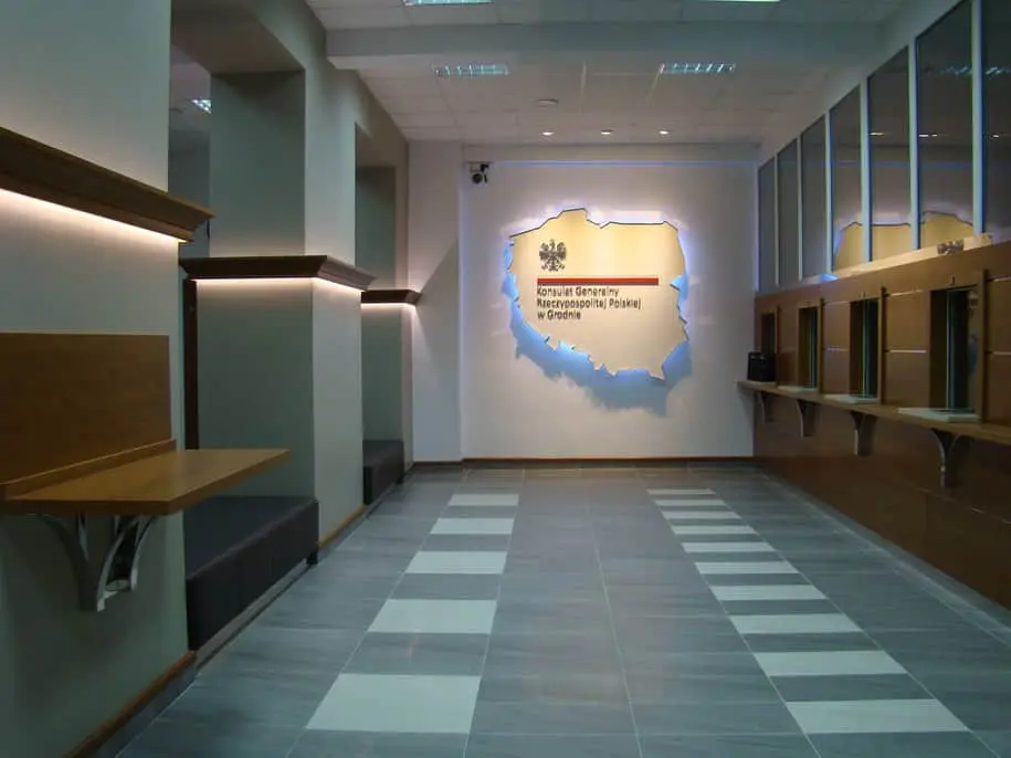Білорусь конфіскувала будівлю, в якій розміщувалося польське консульство