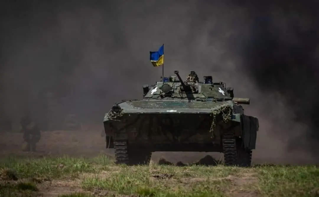 Ворог втратив на українських фронтах за минулу добу тисячу вояків і чотири танки