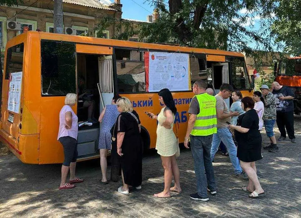 В Одесі відкрили пункт підтримки мешканців після дронової атаки