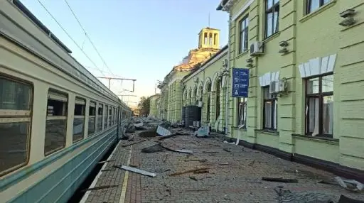 Вокзал у Лозовій не працюватиме невизначений термін