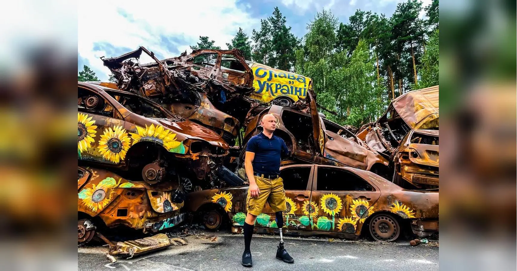 «Без ноги, у стані шоку починаю повзти. І знову міна. Мені відриває руку й розриває живіт»: історія штурмовика, який тричі ошукав смерть