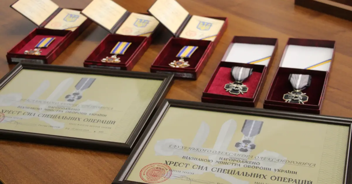На Вінниччині родинам трьох загиблих захисників вручили посмертно присвоєні державні нагороди