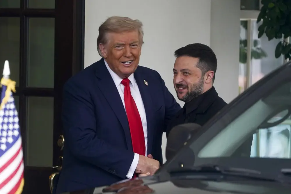 Трамп в Белом доме: Если все пройдет хорошо, то будет трехсторонняя встреча