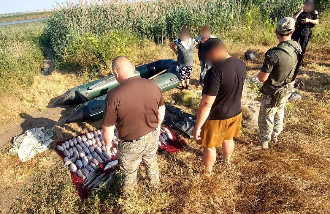Прикордонники затримали браконьєра в заповідній зоні на Одещині (фото)