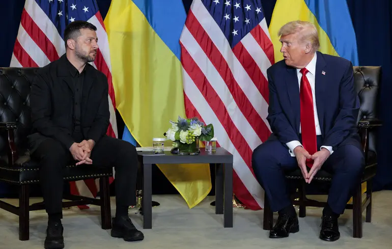 Зеленський попросив Трампа ракети Tomahawk на зустрічі в Нью-Йорку — The Telegraph 
