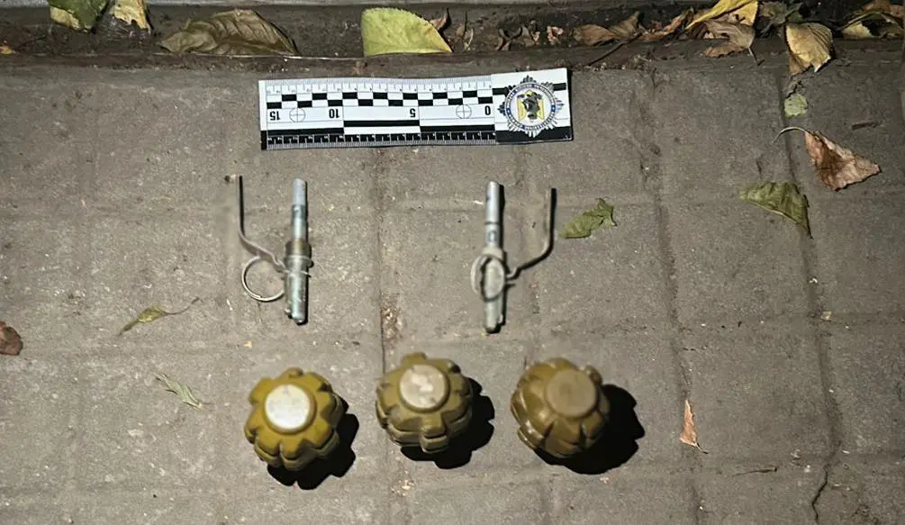 Привіз із зони бойових дій: до семи років ув’язнення загрожує мешканцю Одеського району за арсенал боєприпасів