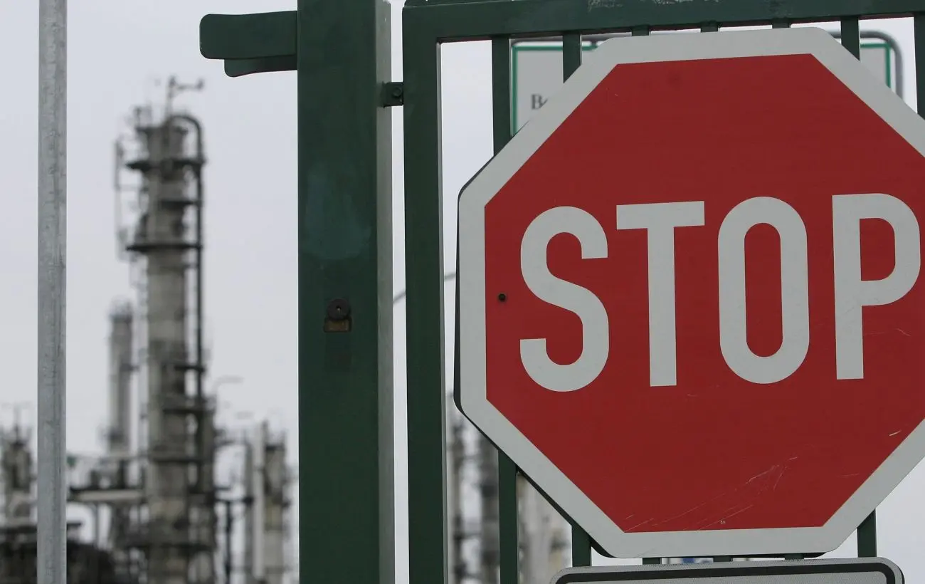Уся надія на санкції Трампа: чому Москва спокійна після нафтових обмежень ЄС