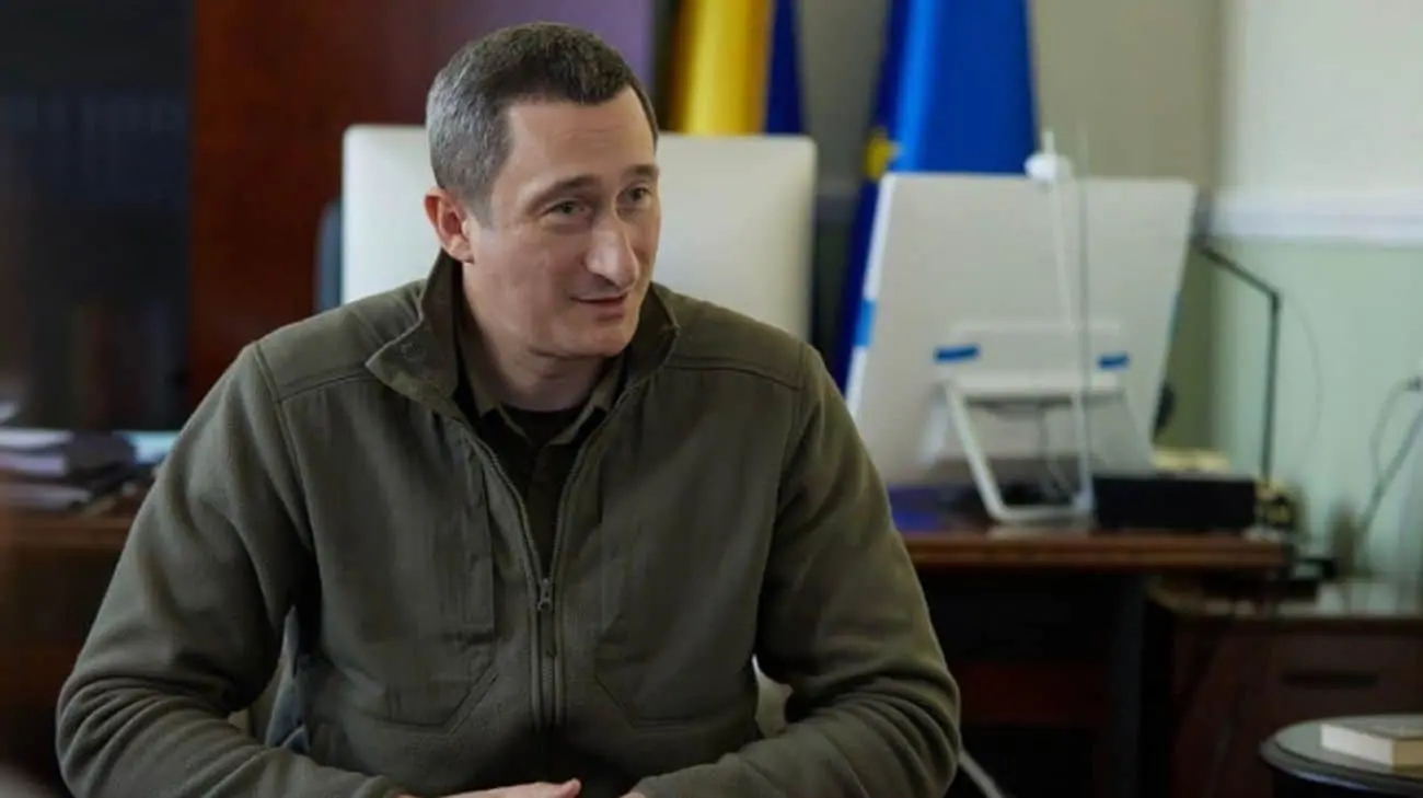 Після вручення підозр оточенню Чернишова, міністр просив продовжити відрядження за кордоном – УП