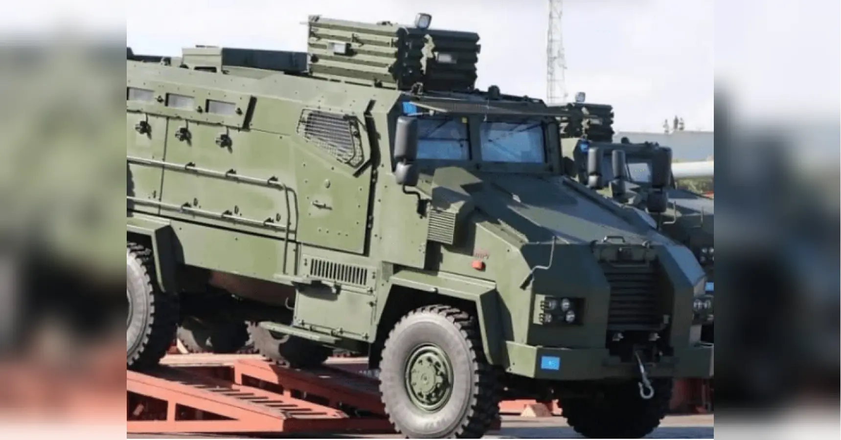 Практично незнищенний: турецький БТР витримав 5 попадань FPV-дронів і врятував екіпаж